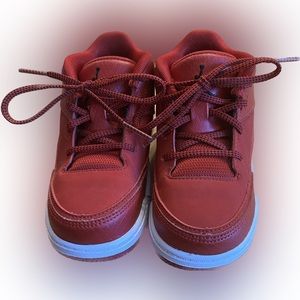 Toddler Jordan sneakers red flights